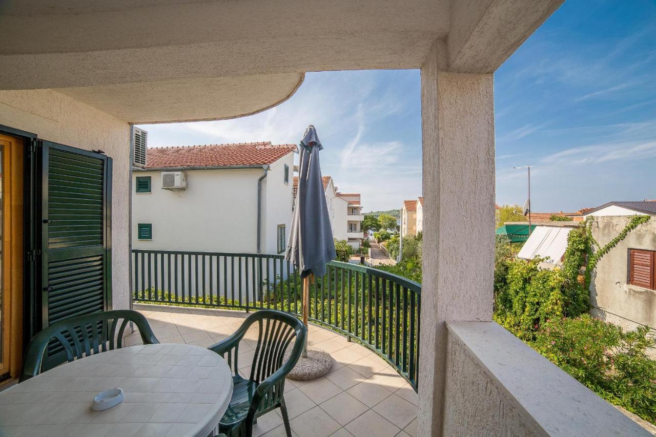 Apartments Grulovic Srima Bagian luar foto