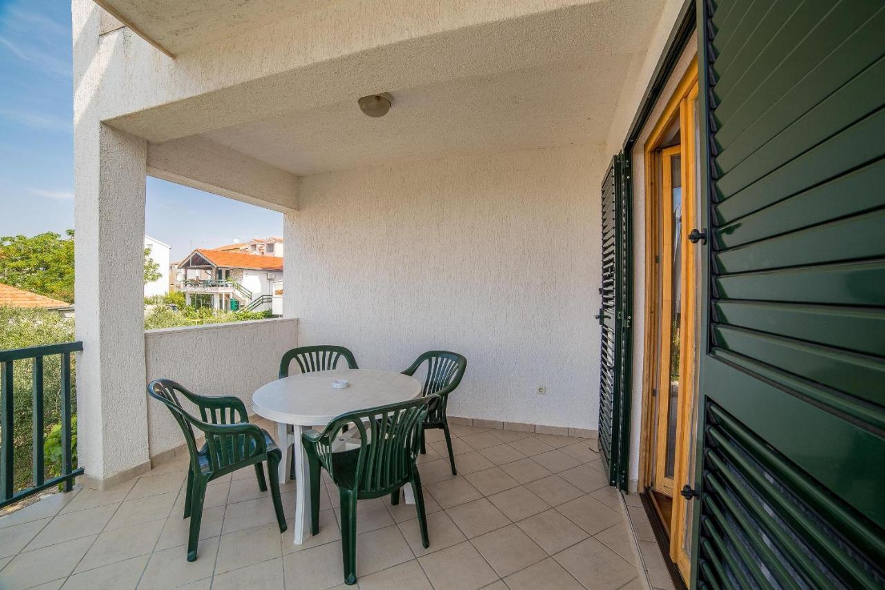 Apartments Grulovic Srima Bagian luar foto