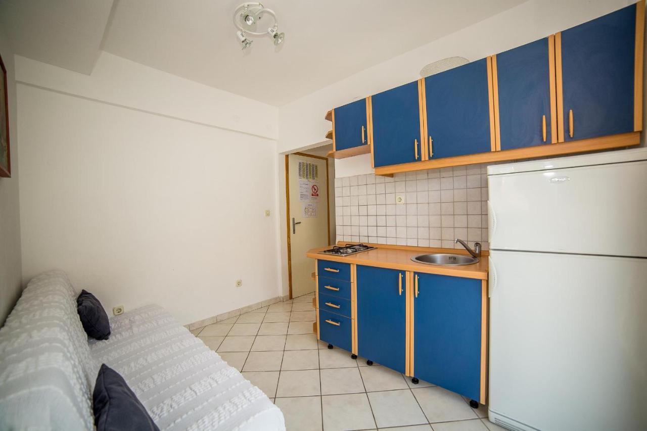 Apartments Grulovic Srima Bagian luar foto